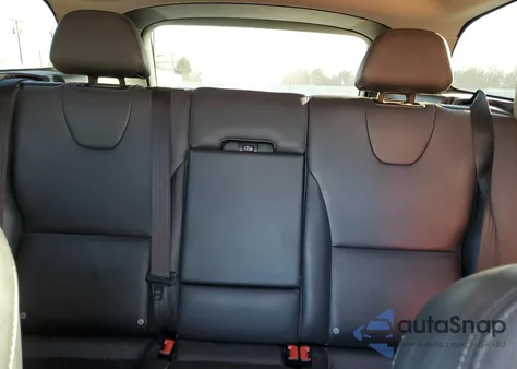 2016 Volvo Xc60 T5 Premier z USA, uszkodzony, nr VIN YV4612RK2G2856208